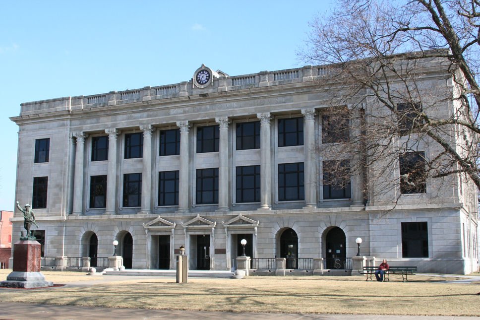 Pettis County Courthouse